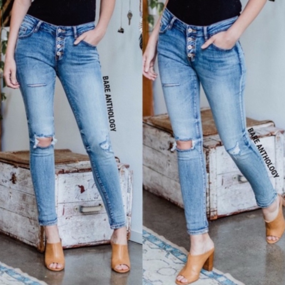 Kancan Distressed Skinny Jeans
